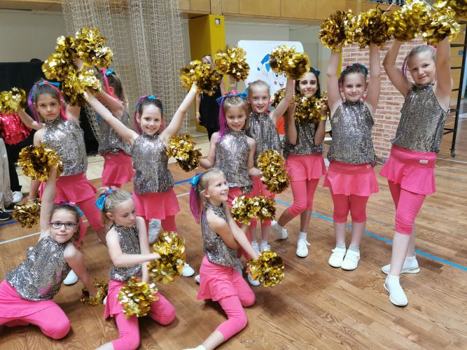 KOČEVJE MAJORETTES – KUD GODBA KOČEVJE
